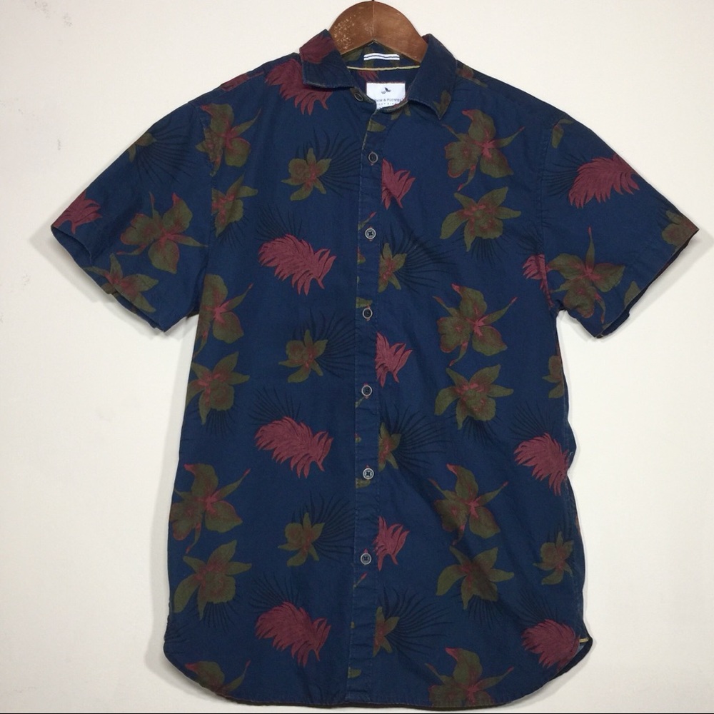 Navy Tropical Print Short Sleeve Button Down